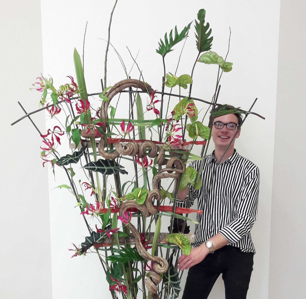 Quentin Oberstedt vertritt Thüringen im „MDR Garten“ Blumen Heyn